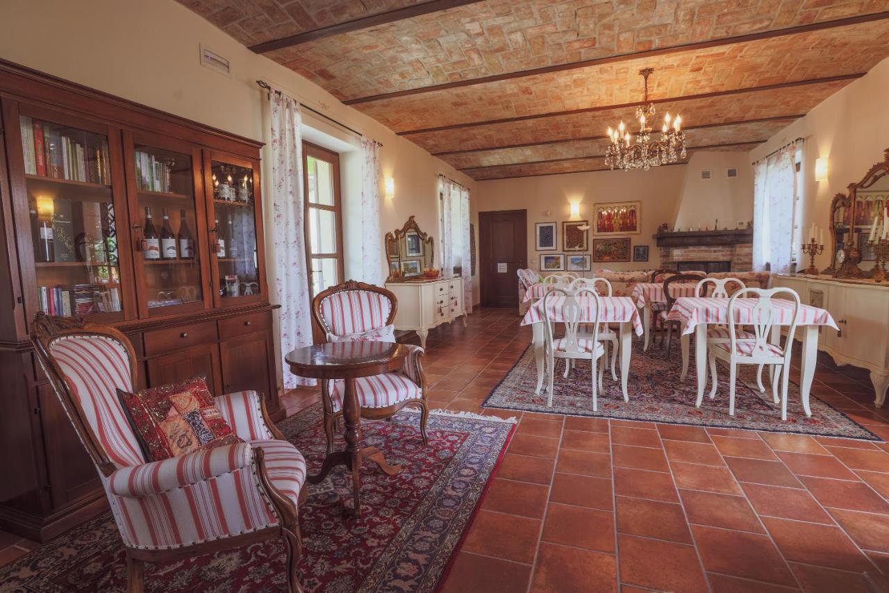 Agriturismo Tre Stelle Барбареско Екстер'єр фото