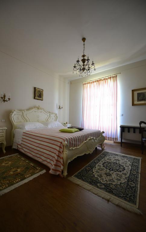 Agriturismo Tre Stelle Барбареско Екстер'єр фото